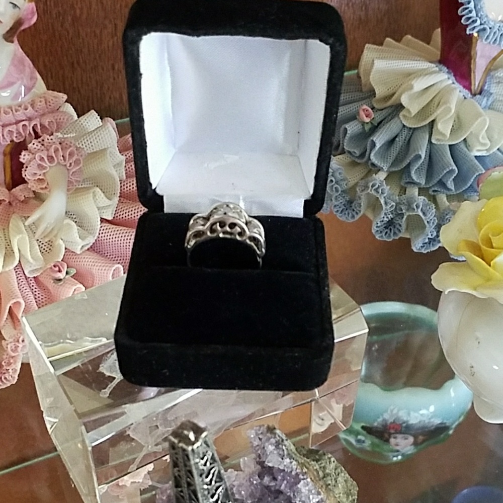 14k white gold ring